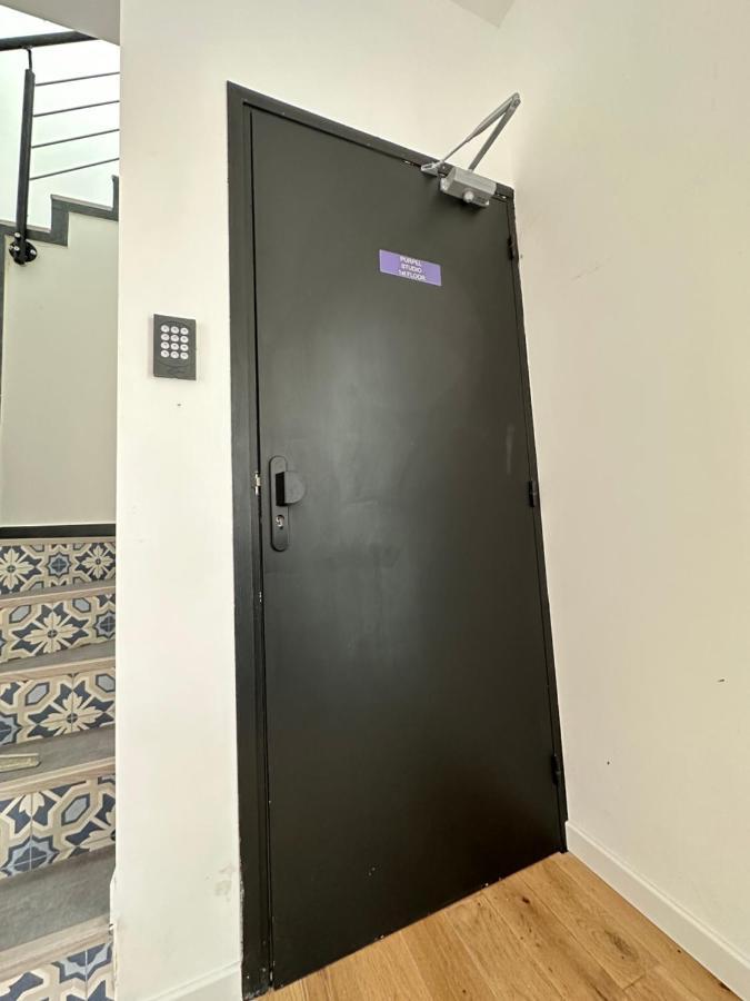 Green&Purple Studio 24-24 Access Буа-Коломб Экстерьер фото